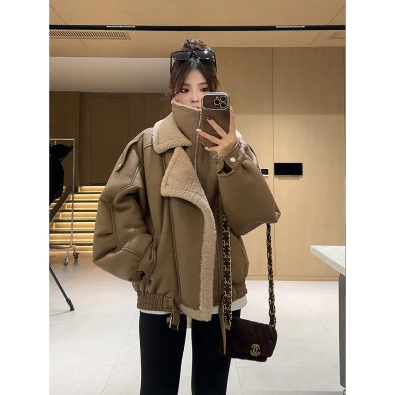 Women's Stand Collar Biker Coat Winter New Arrival All-Match High Waist Button Design E12391
Women's Stand Collar Biker Coat Winter New Arrival All-Match High Waist Button Design E12391