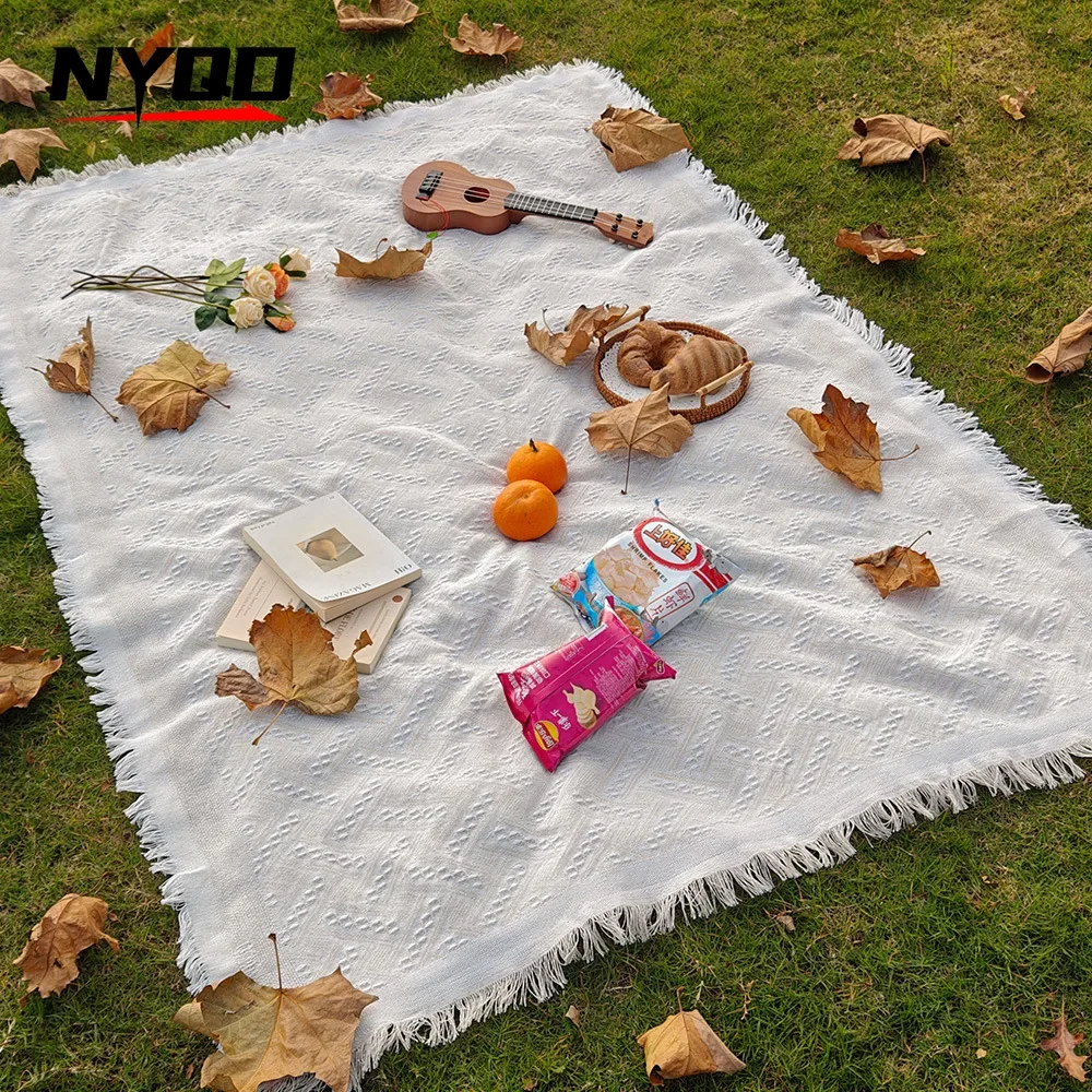 Knitting Camping Picnic Mat Portable Travel Hiking Picnic Cloth Dustproof Tablecloth Mat Soft Sofa Blankets Outdoor Picnic Pad
Knitting Camping Picnic Mat Portable Travel Hiking Picnic Cloth Dustproof Tablecloth Mat Soft Sofa Blankets Outdoor Picnic Pad