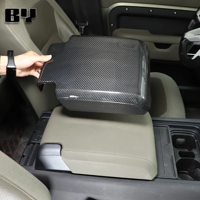 For Land Rover Defender 90 110 2020-2024 Real Carbon Fiber Central Console Armrest Storage Box Protective Covers Car Accessories
For Land Rover Defender 90 110 2020-2024 Real Carbon Fiber Central Console Armrest Storage Box Protective Covers Car Accessories