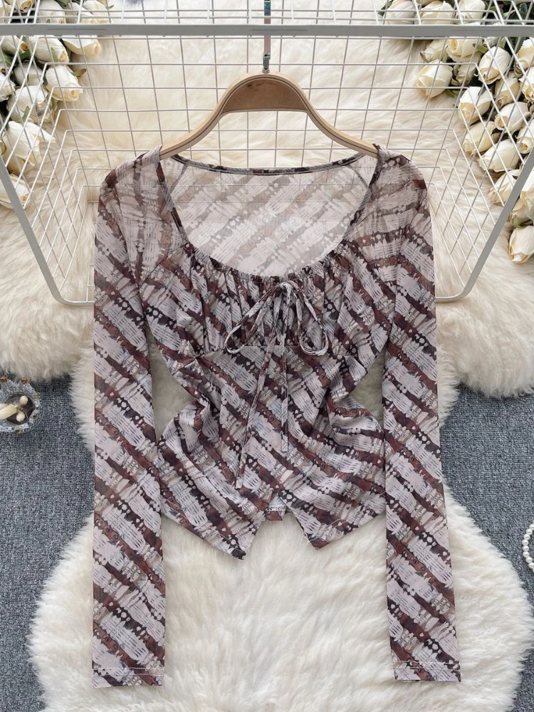 Y2k Harajuku Vintage Shirts Long Sleeve Bow Pleated Patchwork Floral Gauze Crop Tops 2025 Spring Blouses Slim Women's Clothing 
Y2k Harajuku Vintage Shirts Long Sleeve Bow Pleated Patchwork Floral Gauze Crop Tops 2025 Spring Blouses Slim Women's Clothing