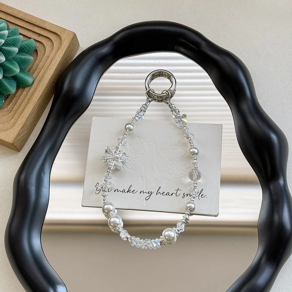 Новая мода Роскошный Премиум Жемчуг Снежинка Кристалл Универсальный Универсальный Ремешок Для Мобильного Телефона Автомобильный Брелок Сумка Подвеска Аксессуары
Новая мода Роскошный Премиум Жемчуг Снежинка Кристалл Универсальный Универсальный Ремешок Для Мобильного Телефона Автомобильный Брелок Сумка Подвеска Аксессуары