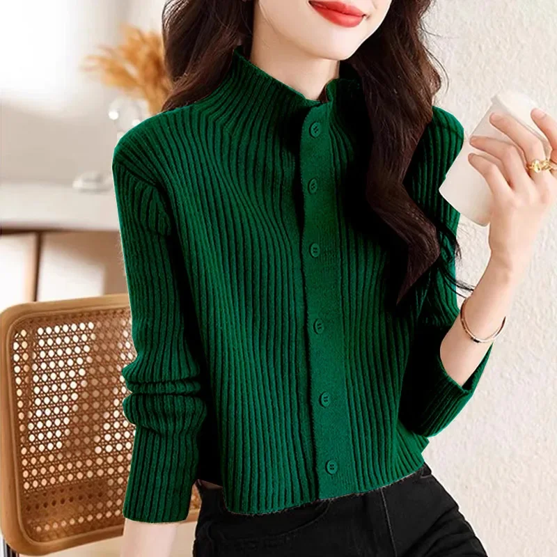 2025 High Neck Slim fit Base Autumn Winter Fashion Sweater Western-Style Knitted top Long Sleeved Knitted Sweater Women Coat
2025 High Neck Slim fit Base Autumn Winter Fashion Sweater Western-Style Knitted top Long Sleeved Knitted Sweater Women Coat