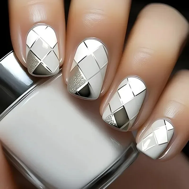 24 Pcs Short Square False Nail Art Gray White Design Artifical Nails with Tools Reusable adhesive Fashion Fake Nails Press On
24 Pcs Short Square False Nail Art Gray White Design Artifical Nails with Tools Reusable adhesive Fashion Fake Nails Press On