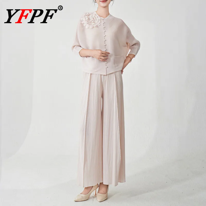 YFPF Elegant Miyake Pleated Women's Set 3D Flower Spliced Blouse Solid Color Wide Leg Long Pants 2025 Fashion New Clothing
YFPF Elegant Miyake Pleated Women's Set 3D Flower Spliced Blouse Solid Color Wide Leg Long Pants 2025 Fashion New Clothing