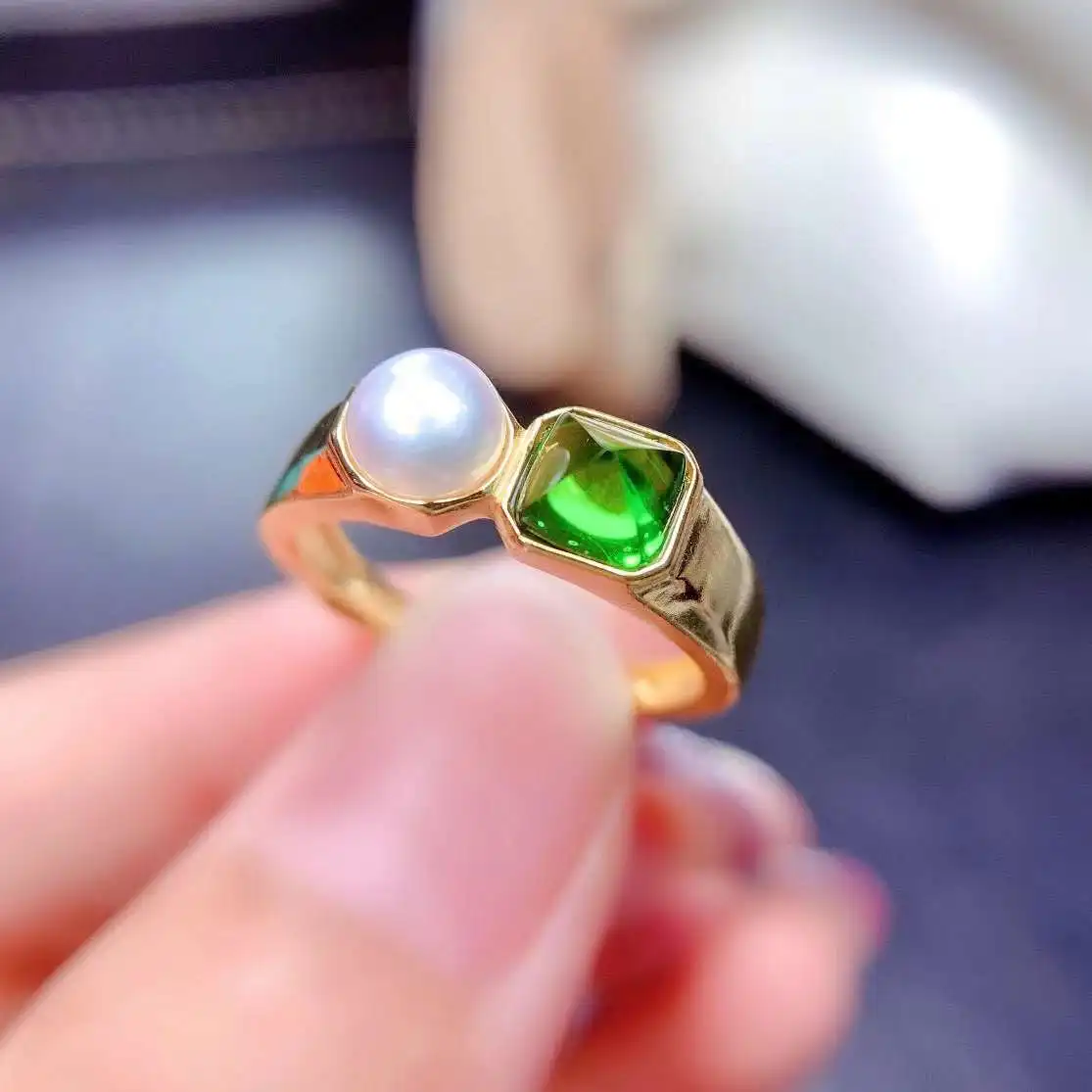 New Design Diopside Ring Natural Real Diopside 925 Sterling Silver Fashion Women Anniversary ring
New Design Diopside Ring Natural Real Diopside 925 Sterling Silver Fashion Women Anniversary ring