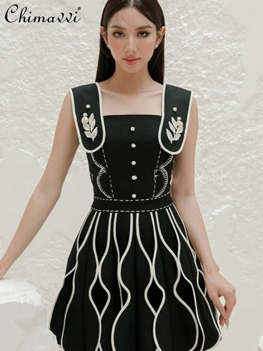 Spring Summer New High-End Elegant Black and White Contrast Color 3D Flower Bud Black Dress Women's Fashion Slim Short Dresses
Spring Summer New High-End Elegant Black and White Contrast Color 3D Flower Bud Black Dress Women's Fashion Slim Short Dresses