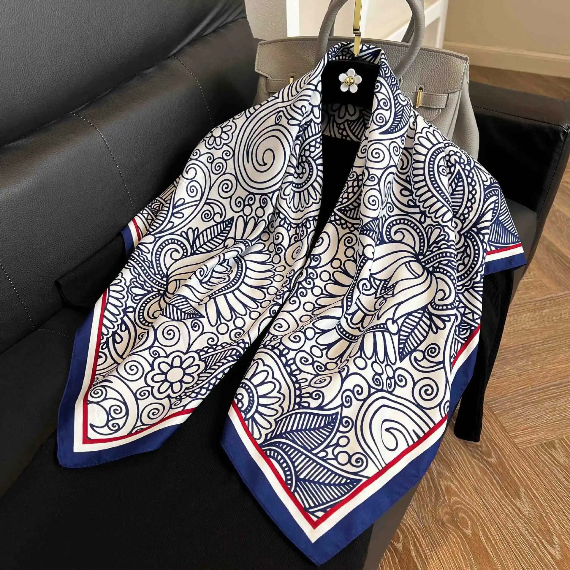 90*90cm Luxury Brand Female Silk Square Scarf Hijab Women Bandana Soft Scarves Neckerchief Ladies Hair Shawl Wrap Headband
90*90cm Luxury Brand Female Silk Square Scarf Hijab Women Bandana Soft Scarves Neckerchief Ladies Hair Shawl Wrap Headband
