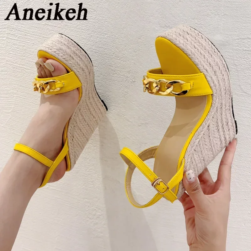 Летние Тапочки Aneikeh, сандалии с круглым носком, плетеные тапочки, сандалии на танкетке, женские модные туфли на высоком каблуке с пряжкой
Летние Тапочки Aneikeh, сандалии с круглым носком, плетеные тапочки, сандалии на танкетке, женские модные туфли на высоком каблуке с пряжкой