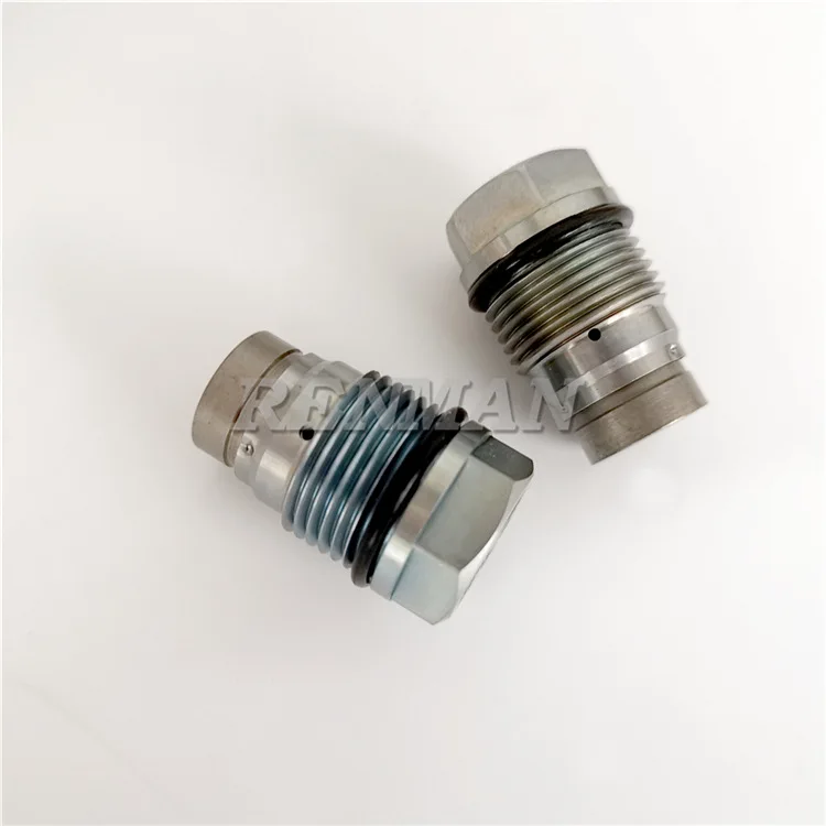 Applicable to Cummins engine fuel common rail pressure limiting valve 1110010028 common rail pressure relief valve 4938005
Applicable to Cummins engine fuel common rail pressure limiting valve 1110010028 common rail pressure relief valve 4938005