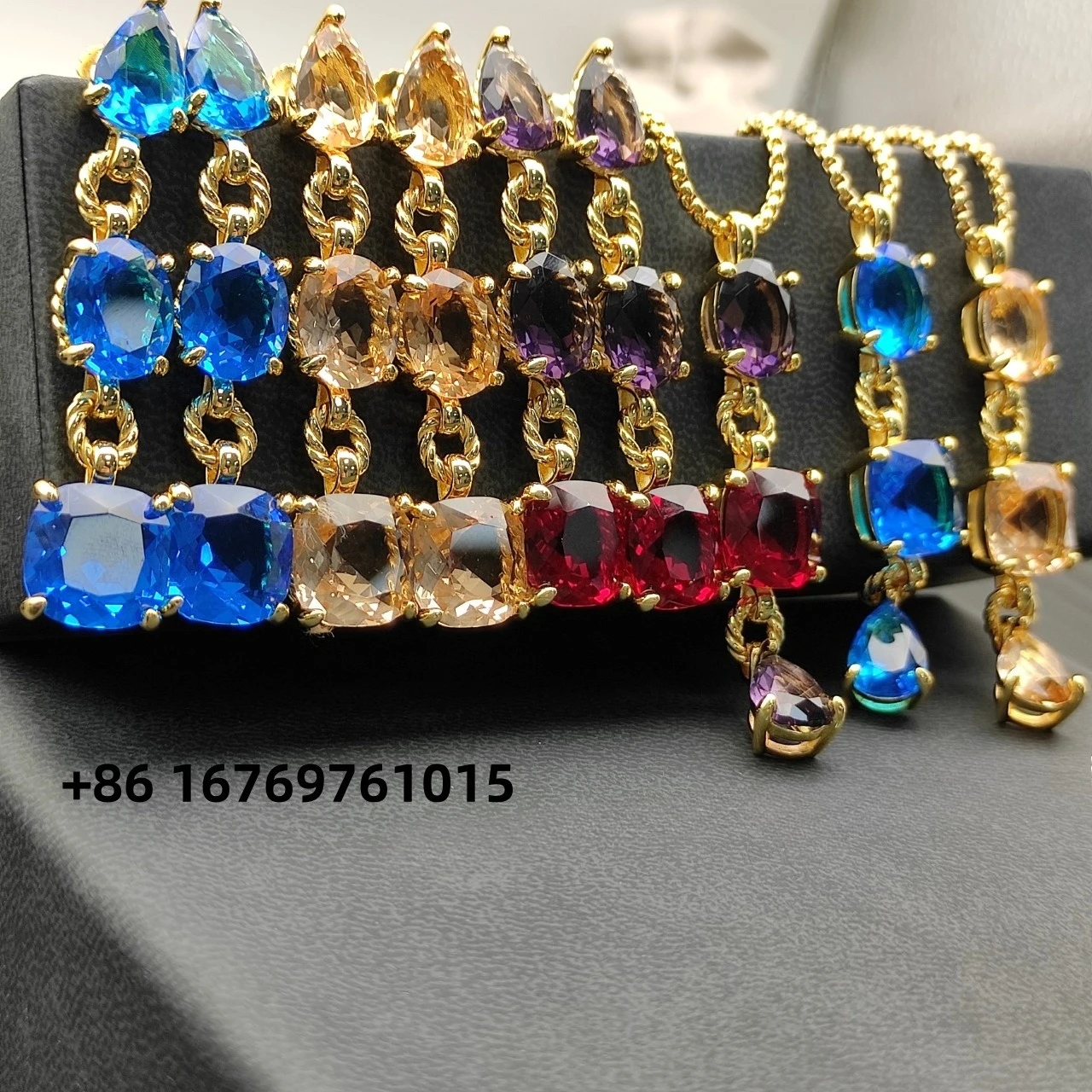 Новый высококачественный элегантный и простой красочный комплект украшений Marbella (колье и серьги) к Рождеству 2025 года - подарок на День святого Валентина
Новый высококачественный элегантный и простой красочный комплект украшений Marbella (колье и серьги) к Рождеству 2025 года - подарок на День святого Валентина