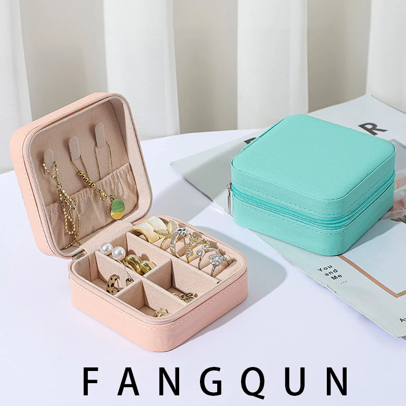 Women's Simple and Convenient Jewelry Storage Box Home Travel Earrings Necklace Ring Jewelry Storage Jewelry Box
Women's Simple and Convenient Jewelry Storage Box Home Travel Earrings Necklace Ring Jewelry Storage Jewelry Box