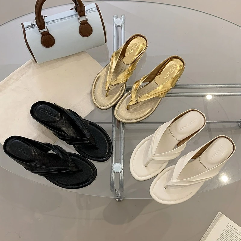 Korean Version Flip-flops for Women 2026 Summer, Outdoor Square-toe Summer Shoes, Flat Toe-post Slip-on Vacation Style Sandals
Korean Version Flip-flops for Women 2026 Summer, Outdoor Square-toe Summer Shoes, Flat Toe-post Slip-on Vacation Style Sandals