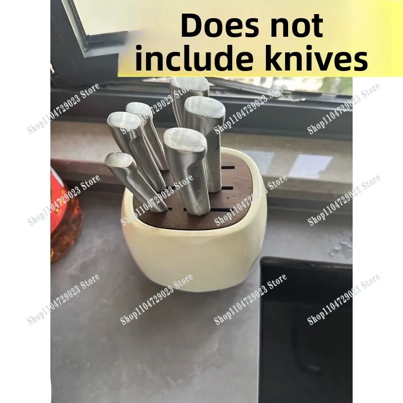Manufacturer's hot-selling cream wind kitchen stainless steel tableware retro set knife, fork and spoon holder high value
Manufacturer's hot-selling cream wind kitchen stainless steel tableware retro set knife, fork and spoon holder high value