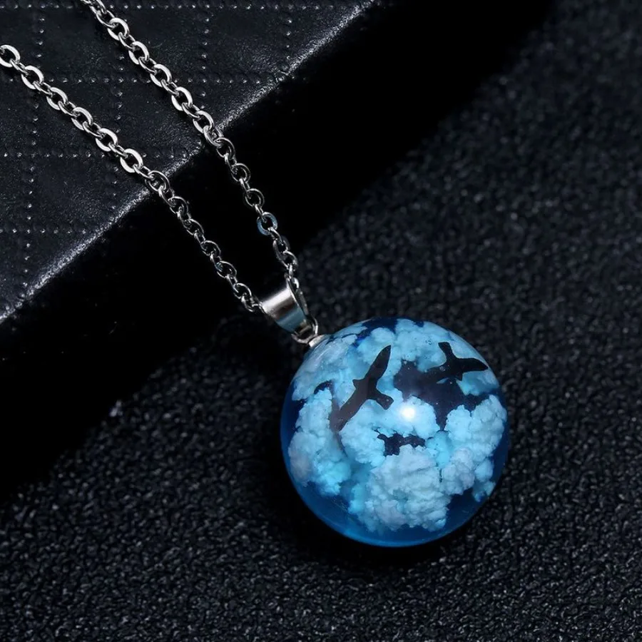 Charm Resin Blue Sky White Cloud Eagle Necklace Choker For Women Unique Clavicle Chain Pendant Party Girl Jewelry Gift
Charm Resin Blue Sky White Cloud Eagle Necklace Choker For Women Unique Clavicle Chain Pendant Party Girl Jewelry Gift