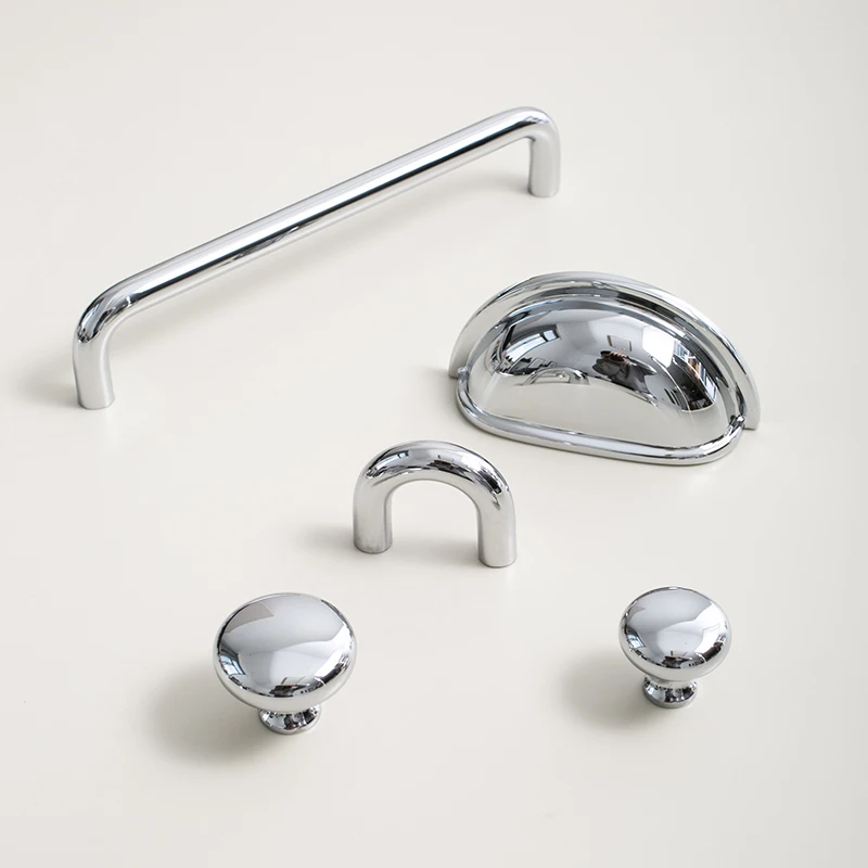 Chrome Plated Solid Brass Furniture Bedroom Wardrobe Door Brass Shell Silver Handle Shoe Cabinet Drawer Double Hole Handle
Chrome Plated Solid Brass Furniture Bedroom Wardrobe Door Brass Shell Silver Handle Shoe Cabinet Drawer Double Hole Handle