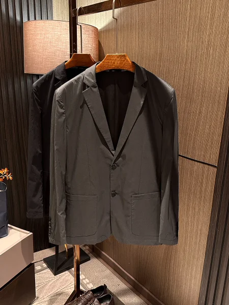 Classic Pure Color Men's Business Casual Suit Spring New Style Slim Fit Versatile Easy Care Polyester Blend Soft Anti-Wrinkle...
Classic Pure Color Men's Business Casual Suit Spring New Style Slim Fit Versatile Easy Care Polyester Blend Soft Anti-Wrinkle...