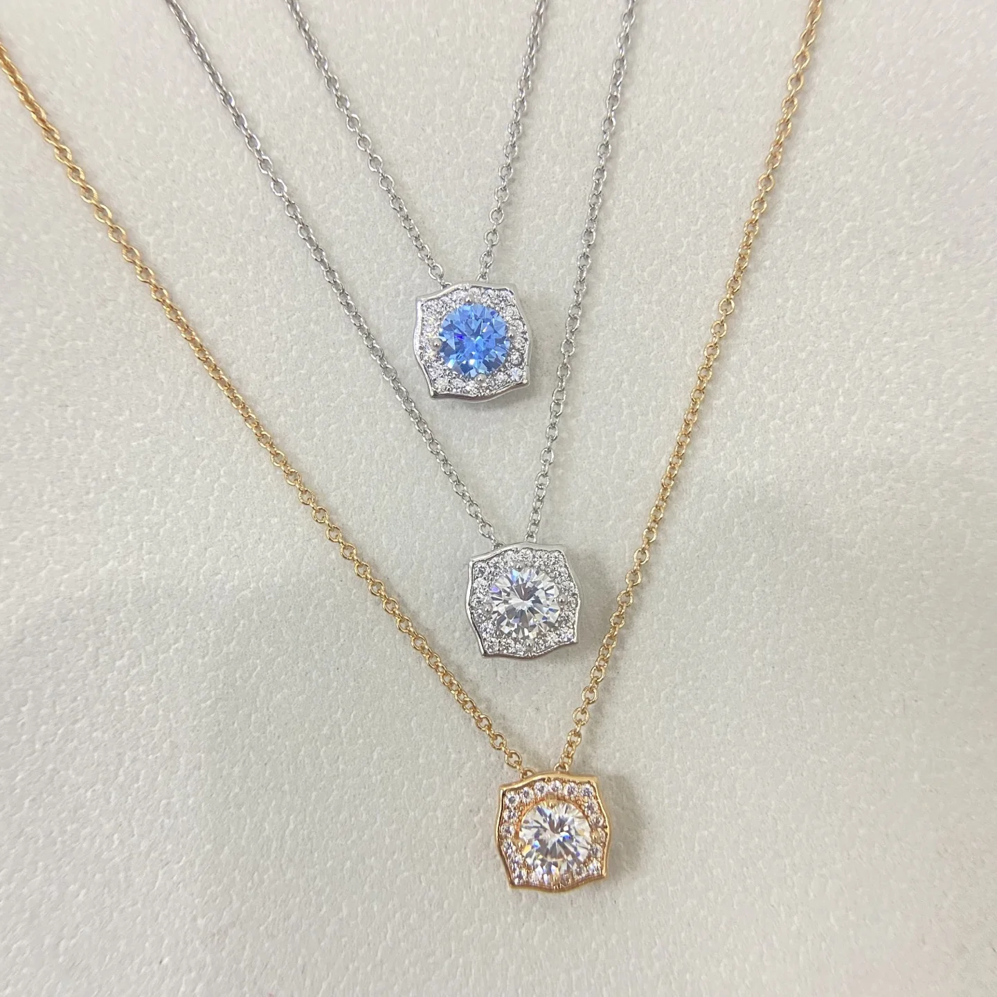 Boutique Jewelry Square Pendant AAA Zircon Main Diamond Necklace, Women's Exquisite Holiday Jewelry Birthday Gift
Boutique Jewelry Square Pendant AAA Zircon Main Diamond Necklace, Women's Exquisite Holiday Jewelry Birthday Gift
