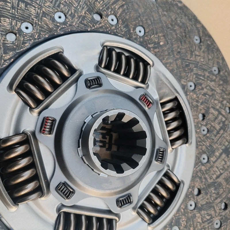 Ведомый диск сцепления 1601130-T13M0, ведомый диск сцепления в сборе
Ведомый диск сцепления 1601130-T13M0, ведомый диск сцепления в сборе