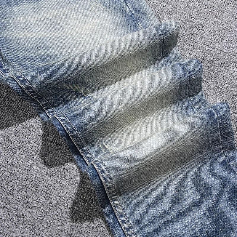 Y2K Italian style fashionable light blue men's jeans slim fit elastic jeans designer pants
Y2K Italian style fashionable light blue men's jeans slim fit elastic jeans designer pants