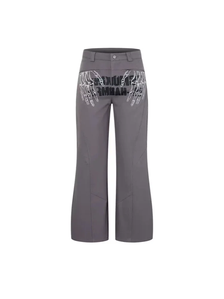 Мужские брюки в американском стиле, модный дизайн с принтом, расклешенные, свободного кроя, полной длины, для повседневной носки.
Мужские брюки в американском стиле, модный дизайн с принтом, расклешенные, свободного кроя, полной длины, для повседневной носки.