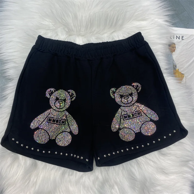 Elastic Waist Black Casual Shorts Women Spring Autumn New Loose Cartoon Rhinestone Short Pants Streetwear Female
Elastic Waist Black Casual Shorts Women Spring Autumn New Loose Cartoon Rhinestone Short Pants Streetwear Female