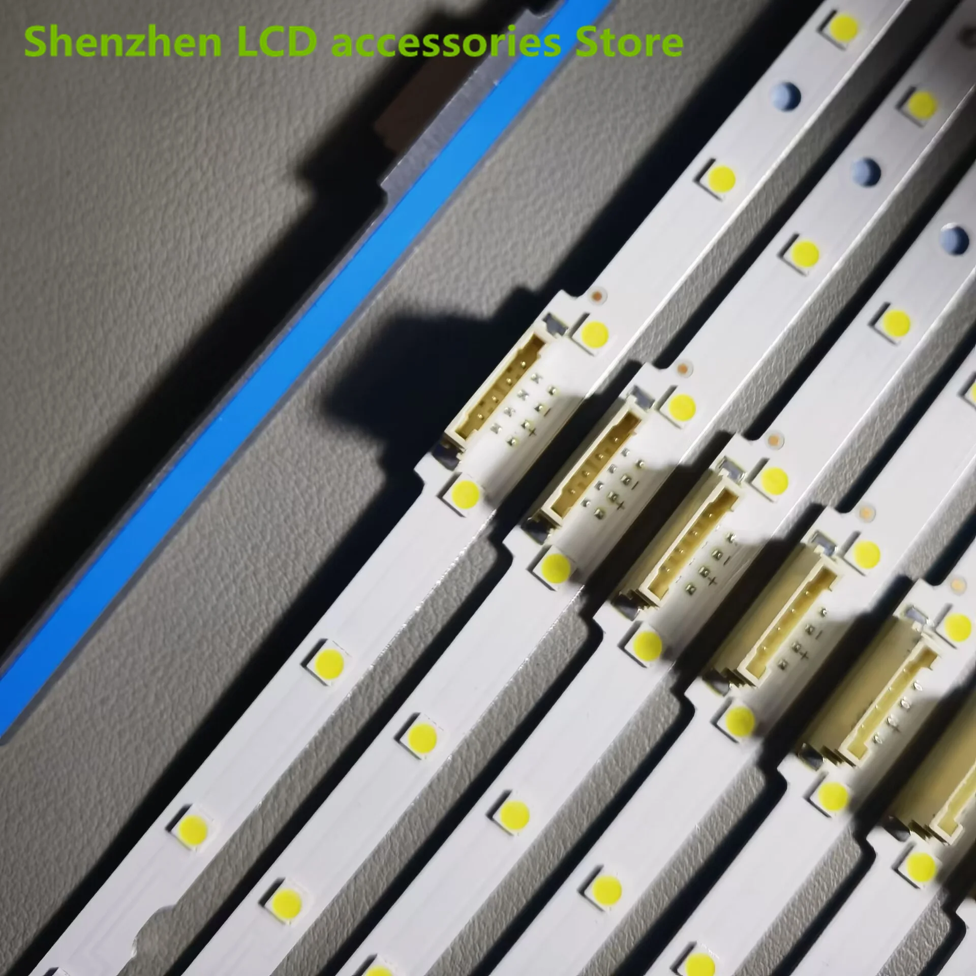 LED backlight for A40NU7100 LM41-00550A 00549A BN96-45955A AOT_40_NU7100F LM41-00549A BN61-15481X light bar 100% new
LED backlight for A40NU7100 LM41-00550A 00549A BN96-45955A AOT_40_NU7100F LM41-00549A BN61-15481X light bar 100% new