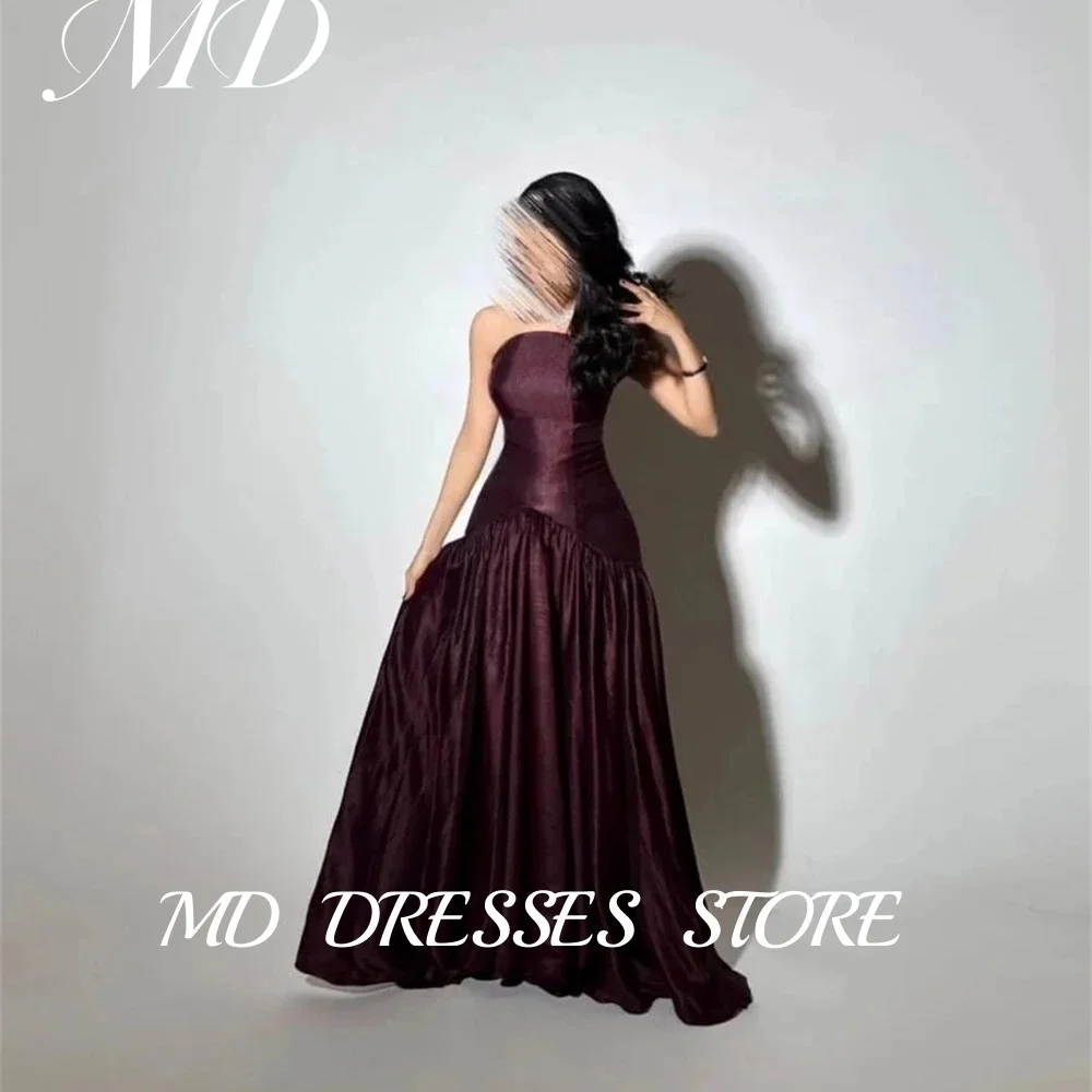 MD Elegant Burgundy Evening Dress A-Line Strapless Pleated Sleeveless Simple Party Dress Saudi Arabia Prom Gown Customized 2025
MD Elegant Burgundy Evening Dress A-Line Strapless Pleated Sleeveless Simple Party Dress Saudi Arabia Prom Gown Customized 2025
