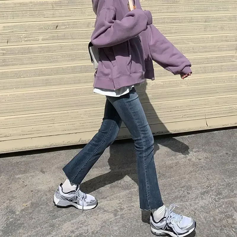 Джинсы женские до щиколотки BF уличная одежда осень однотонные модные уютные джинсовые универсальные студенческие Ins горячая распродажа на каждый день Новое поступление популярные
Джинсы женские до щиколотки BF уличная одежда осень однотонные модные уютные джинсовые универсальные студенческие Ins горячая распродажа на каждый день Новое поступление популярные