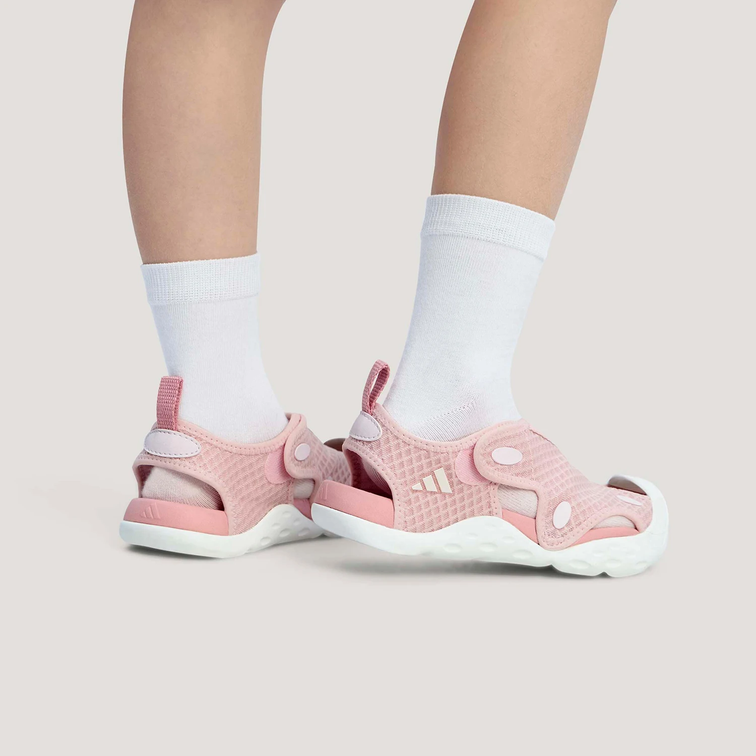 Adidas Authentic Summer Youth Velcro Fashion Casual Sandals KK4567
Adidas Authentic Summer Youth Velcro Fashion Casual Sandals KK4567