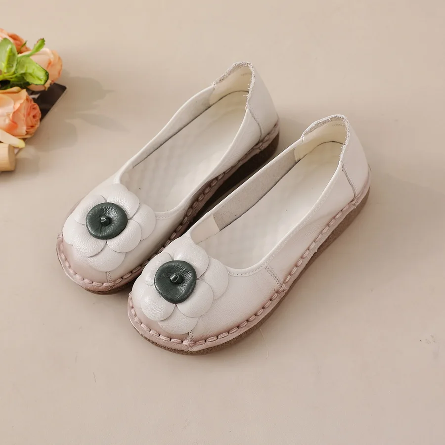 New retro slip on ballet flats elderly shoes women real leather driving flats ladies moccasins shoes mother mocasines de mujer
New retro slip on ballet flats elderly shoes women real leather driving flats ladies moccasins shoes mother mocasines de mujer