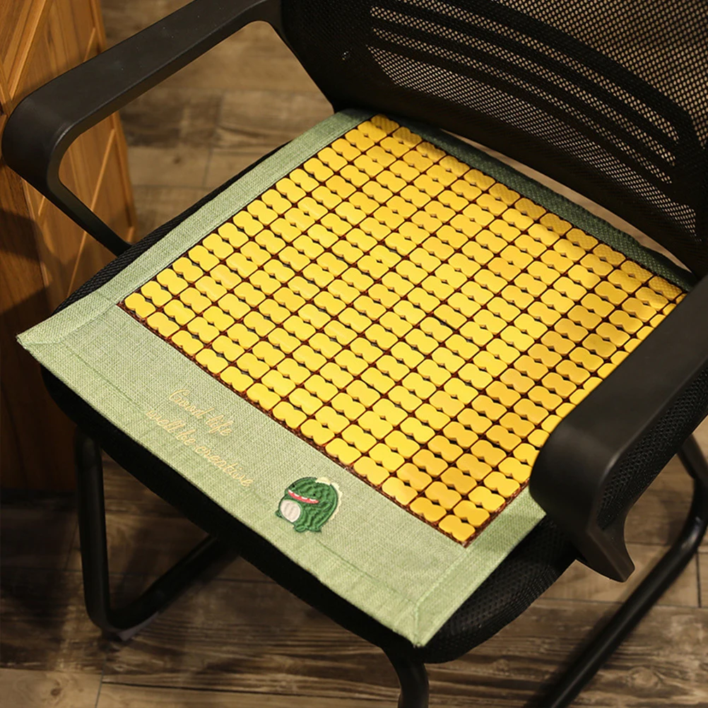 Cooling Breathable Seat Cushion Summer Heat Dissipation Chair Pad Office Home Car Use Non Slip Comfortable Dry 45X45Cm
Cooling Breathable Seat Cushion Summer Heat Dissipation Chair Pad Office Home Car Use Non Slip Comfortable Dry 45X45Cm