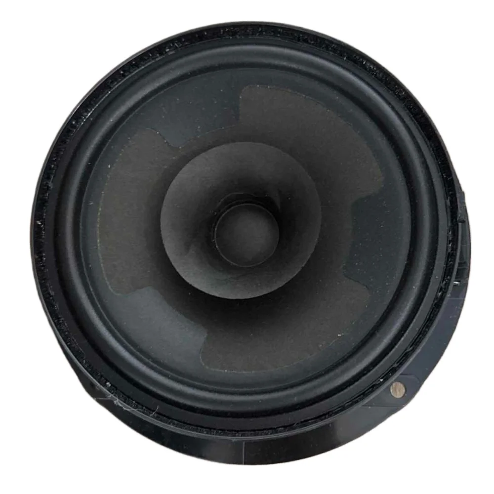 3BD 035 411A Front Rear Door Speaker Bass Loudspeaker 3BD035411A for VW Polo Passat B5 Touran 18D035411B 6R0035710
3BD 035 411A Front Rear Door Speaker Bass Loudspeaker 3BD035411A for VW Polo Passat B5 Touran 18D035411B 6R0035710