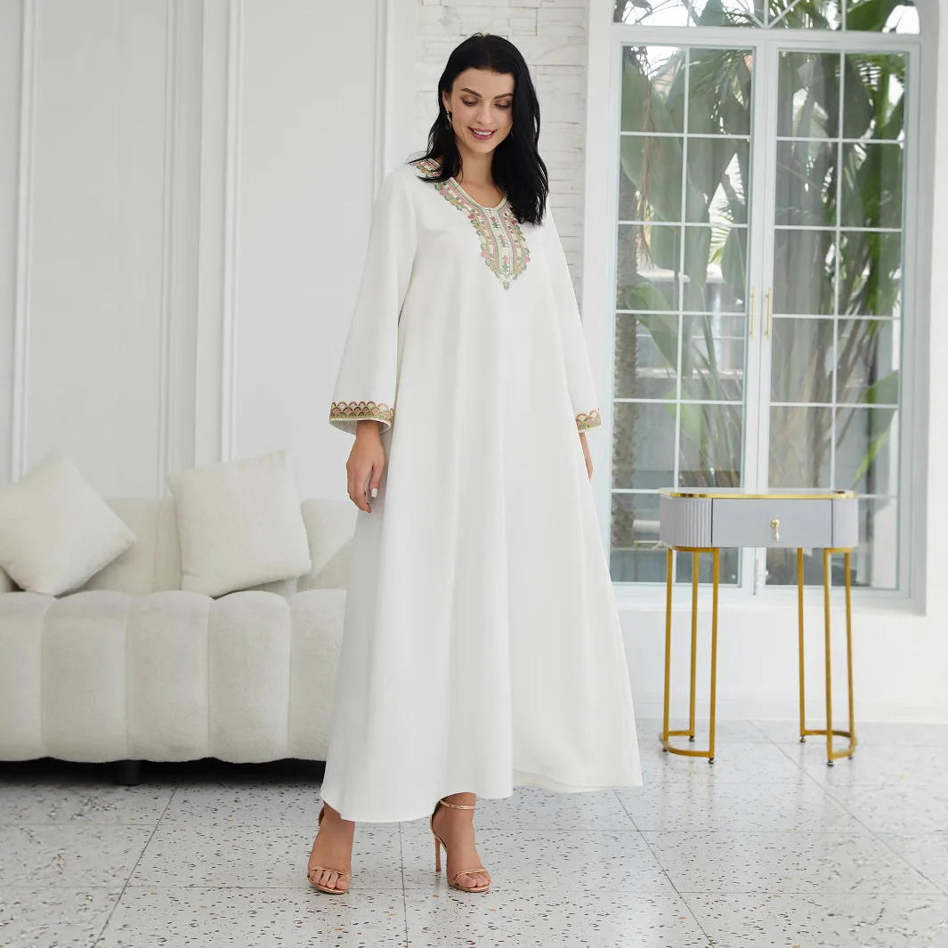 Nc95 Women's Fashionable Patchwork Lace Abaya Robe Clothing 2026 Muslim Long Dress Robe Abaya Ramadan Dubai Luxury Islam Elegant
Nc95 Women's Fashionable Patchwork Lace Abaya Robe Clothing 2026 Muslim Long Dress Robe Abaya Ramadan Dubai Luxury Islam Elegant