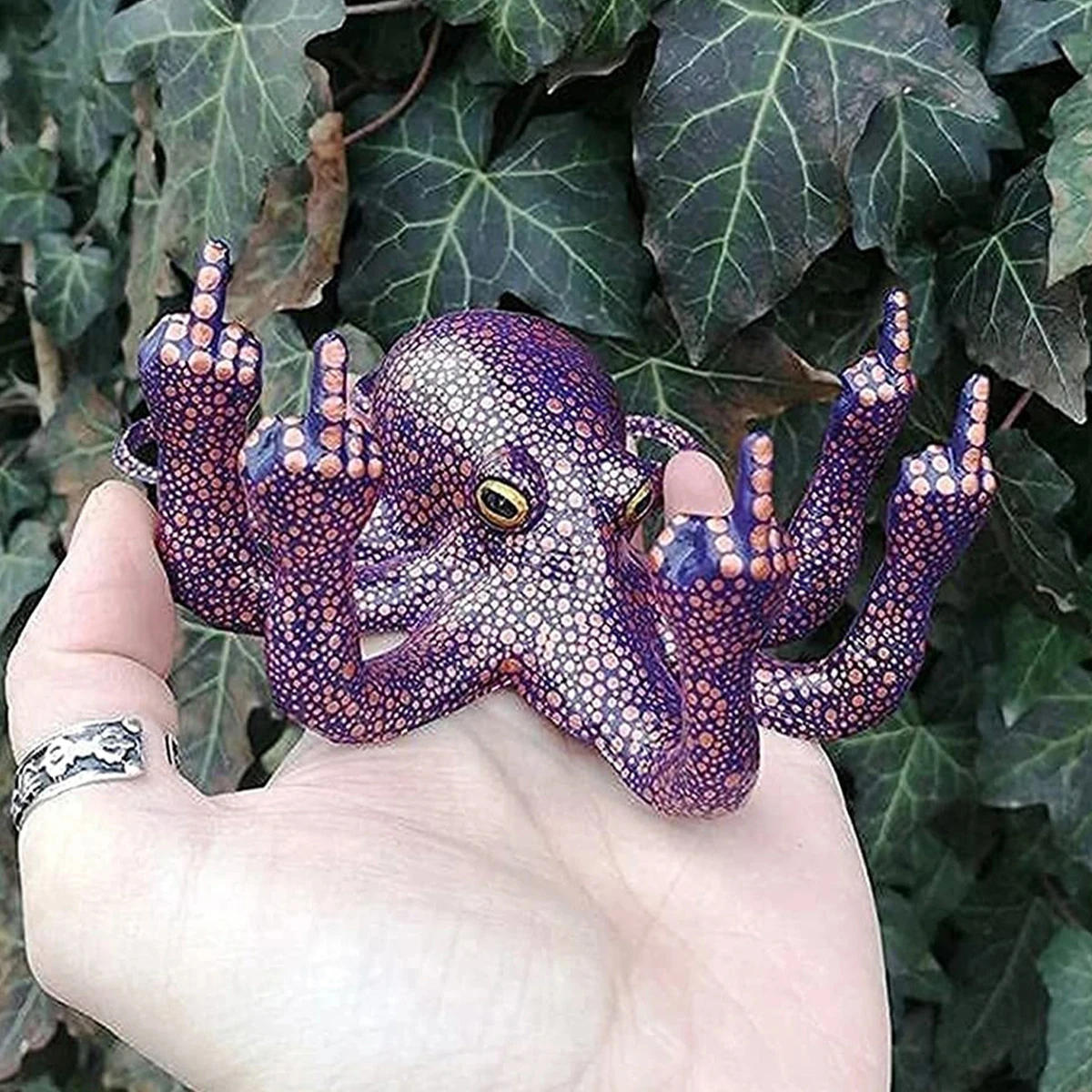 Octopus Sculpture Luminous Resin Statue Outdoor Garden Landscape Ocean Fluorescence Octopus Figurines Home Decoration
Octopus Sculpture Luminous Resin Statue Outdoor Garden Landscape Ocean Fluorescence Octopus Figurines Home Decoration