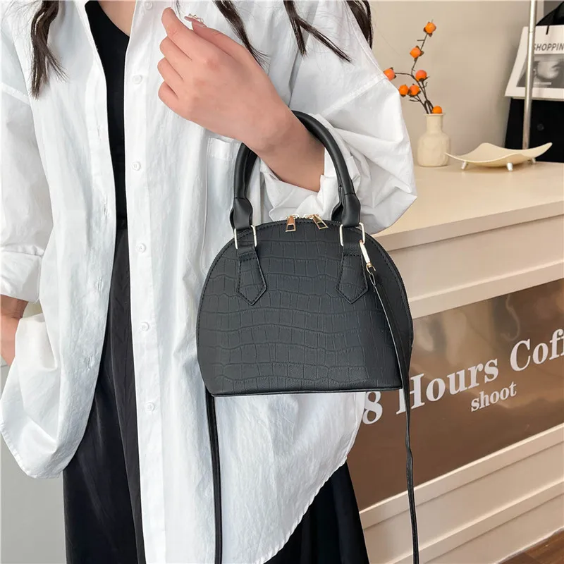 Stylish Women's Shoulder Tote Bag Premium Leather Crossbody Handbag Elegant Ladies Purse
Stylish Women's Shoulder Tote Bag Premium Leather Crossbody Handbag Elegant Ladies Purse