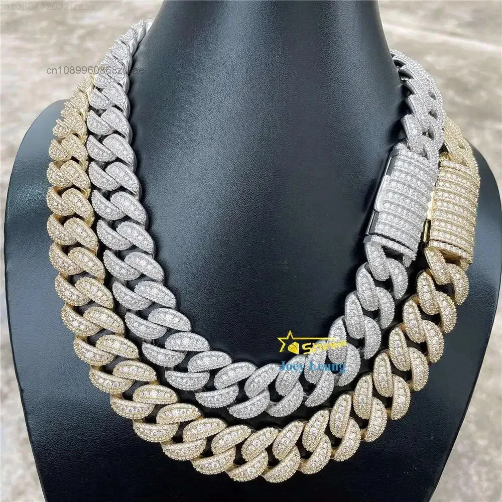 Hip Hop Jewelry 20mm 3 Rows Round Shape 925 Silver Moissanite Diamond Iced Out Cuban Link Chain Men Necklace
Hip Hop Jewelry 20mm 3 Rows Round Shape 925 Silver Moissanite Diamond Iced Out Cuban Link Chain Men Necklace