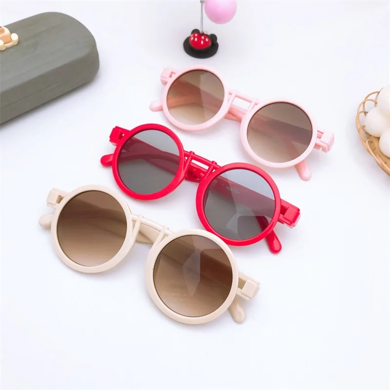 Children's Candy Color Sunglasses Round Frame UV400 Sun Protection Glasses for Travel, Picnic
Children's Candy Color Sunglasses Round Frame UV400 Sun Protection Glasses for Travel, Picnic