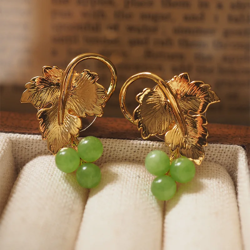 Vintage Designed Grape Leaf Earrings - Euro-American Style, Green French Forest-Inspired Jewelry
Vintage Designed Grape Leaf Earrings - Euro-American Style, Green French Forest-Inspired Jewelry