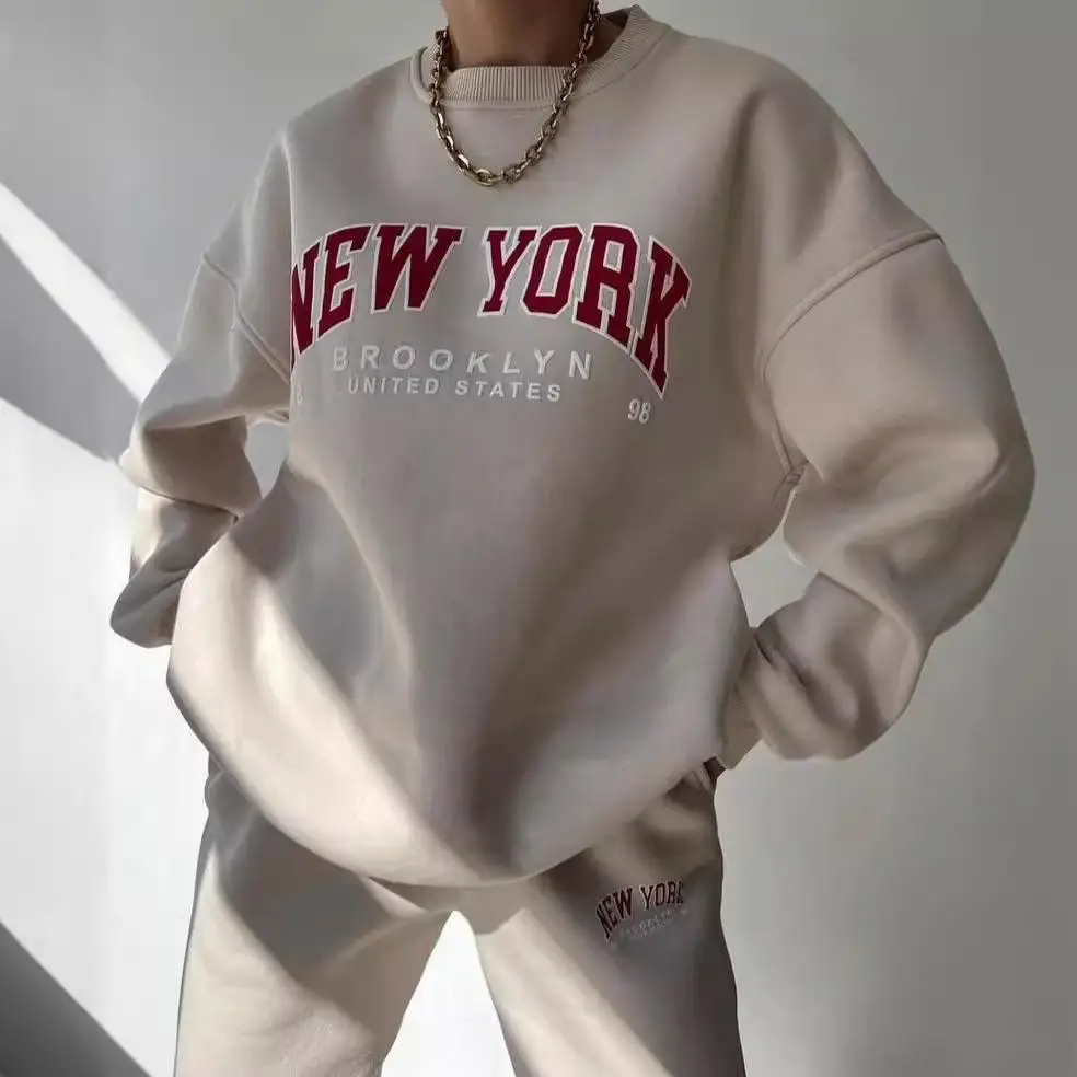Women's Printed Thick Sweatshirt And Long Pants Fashion Set Winter Long Sleeve Letter Patterned Three-piece Suit Style
Women's Printed Thick Sweatshirt And Long Pants Fashion Set Winter Long Sleeve Letter Patterned Three-piece Suit Style