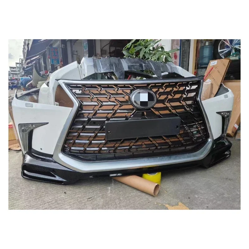 LX 570 Original front bumper for Lexus LX570 LX600 front bumper grille fog lamp body kit LX 570 front bumper assembly
LX 570 Original front bumper for Lexus LX570 LX600 front bumper grille fog lamp body kit LX 570 front bumper assembly