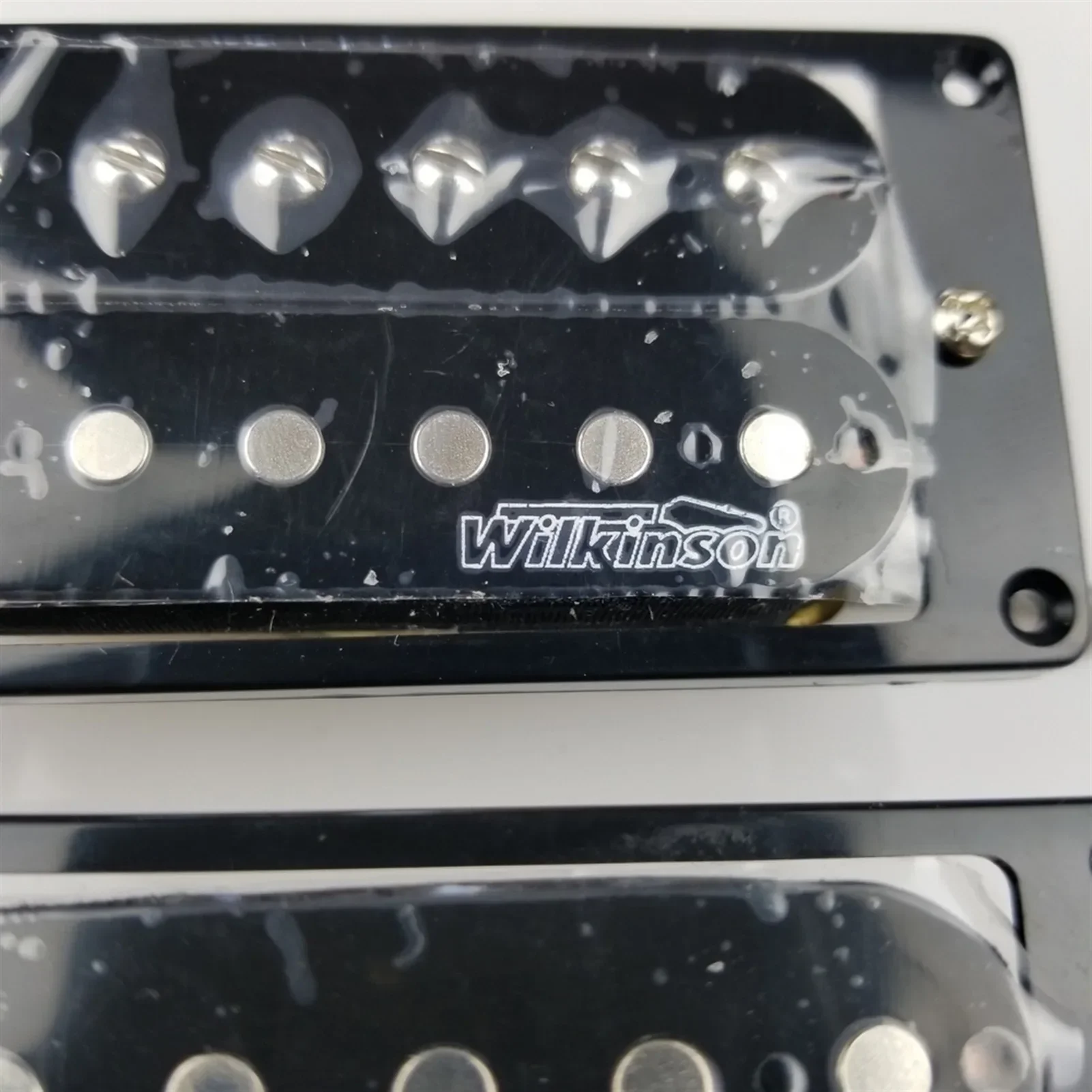 Beyond Music Shop Store--Wilkinson Black open Double coil Electric Guitar Humbucker Pickups
Beyond Music Shop Store--Wilkinson Black open Double coil Electric Guitar Humbucker Pickups