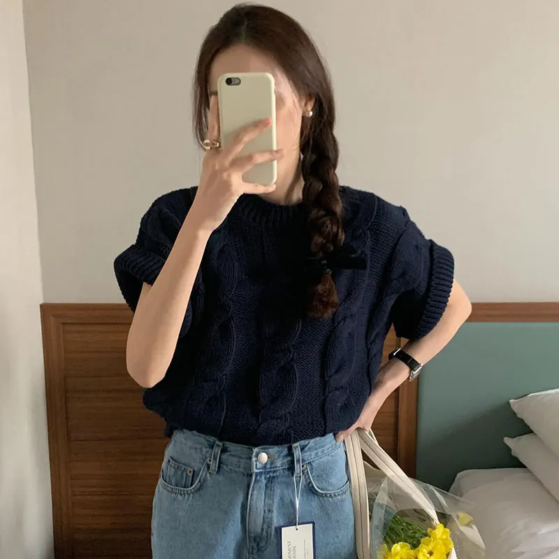 Chic Spring Summer Vintage Simple round Neck Linen Pattern Design Loose Casual Cuffed Short Sleeve Knitted Sweater Women
Chic Spring Summer Vintage Simple round Neck Linen Pattern Design Loose Casual Cuffed Short Sleeve Knitted Sweater Women