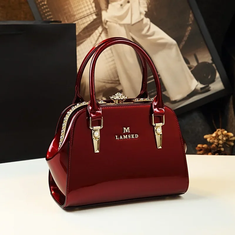 Genuine leather handbag for women, fashionable new style for middle-aged mothers, versatile single shoulder crossbody bag
Genuine leather handbag for women, fashionable new style for middle-aged mothers, versatile single shoulder crossbody bag