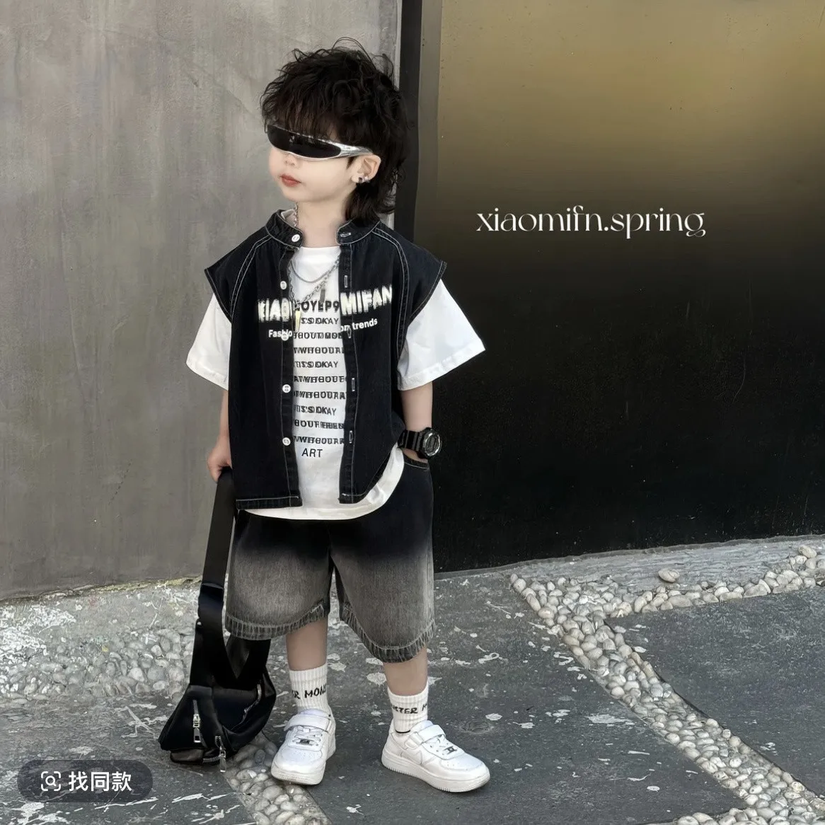 Summer Children's Fashionable Three-Piece Set with Denim Shirt Jacket And Shorts for Boys Trendy And Stylish Outfit
Summer Children's Fashionable Three-Piece Set with Denim Shirt Jacket And Shorts for Boys Trendy And Stylish Outfit
