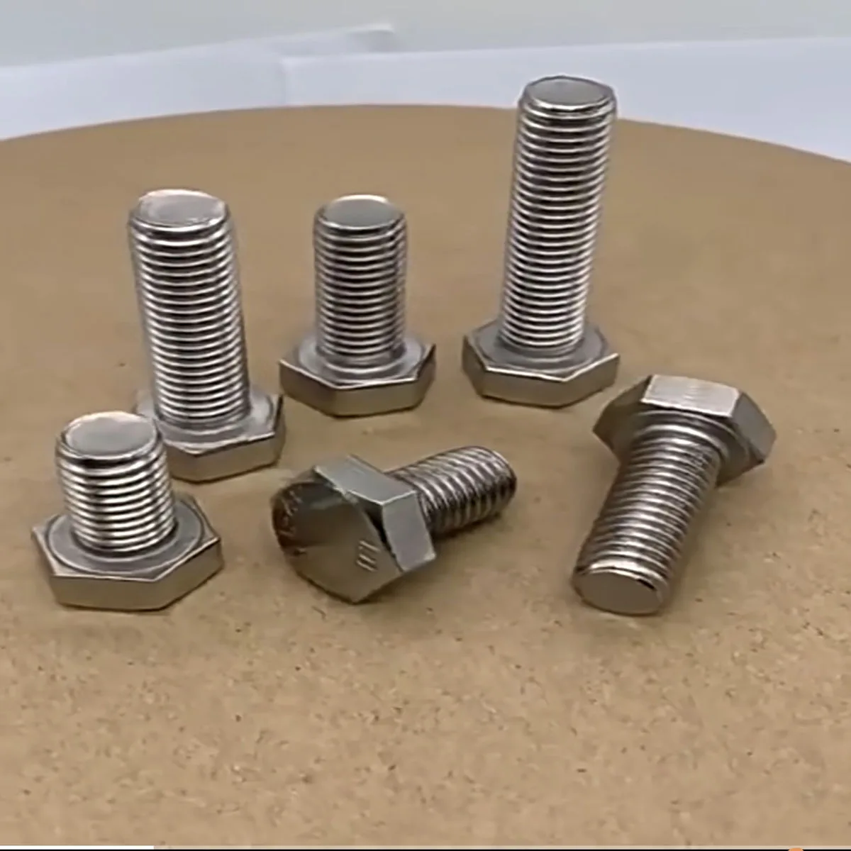 SUS304 A2 Stainless Steel DIN933 Full Threaded Hex Bolts Hexagon Head Screws 1/4" 5/16" 3/8" 7/16" UNC UNF
SUS304 A2 Stainless Steel DIN933 Full Threaded Hex Bolts Hexagon Head Screws 1/4" 5/16" 3/8" 7/16" UNC UNF