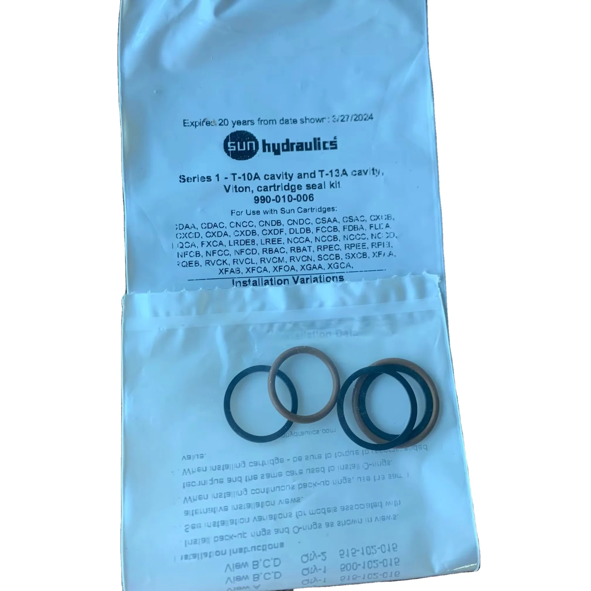 990010006 990-010-006 SUN HYDRAULICS Origin Genuin Available Series 1 - T-10A Cavity and T-13A Cavity, Viton, Cartridge Seal Kit
990010006 990-010-006 SUN HYDRAULICS Origin Genuin Available Series 1 - T-10A Cavity and T-13A Cavity, Viton, Cartridge Seal Kit