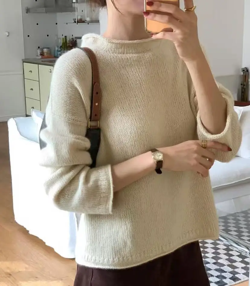 New Fashion Versatile Casual Round Neck Long Sleeve Knitted Sunscreen Top for Women, Loose and Stylish
New Fashion Versatile Casual Round Neck Long Sleeve Knitted Sunscreen Top for Women, Loose and Stylish