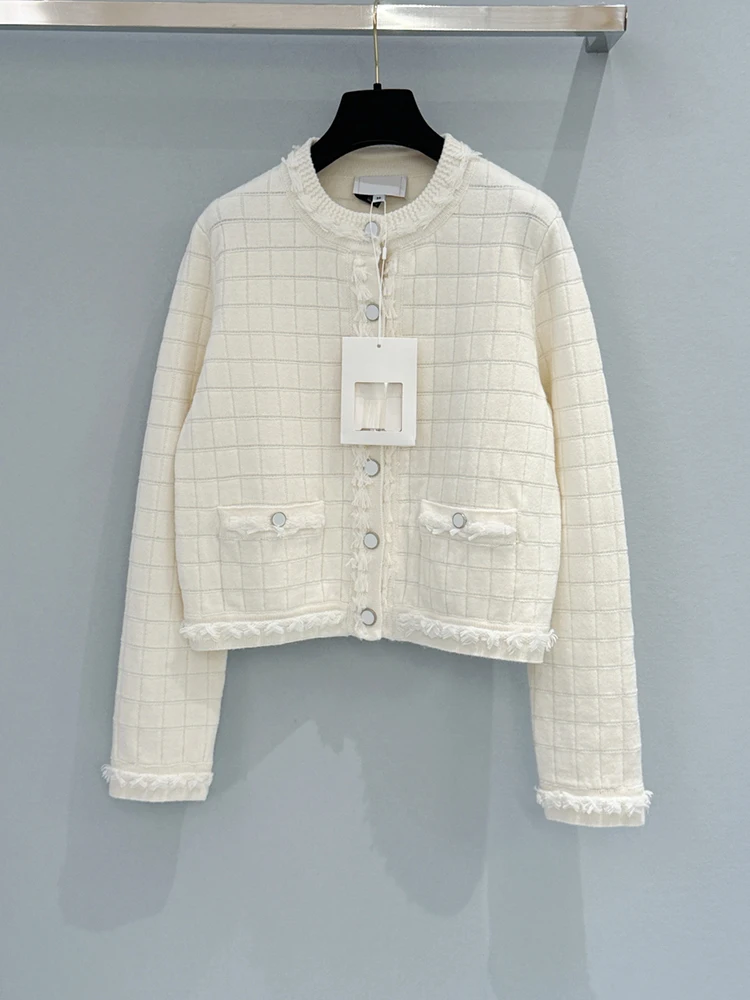 Весенне-осенний модный белый клетчатый свободный повседневный кардиган женский однотонный с круглым вырезом, длинными рукавами, карманами, на одной пуговице
Весенне-осенний модный белый клетчатый свободный повседневный кардиган женский однотонный с круглым вырезом, длинными рукавами, карманами, на одной пуговице