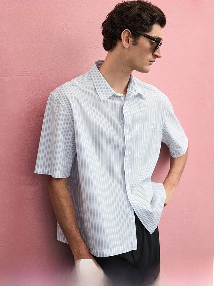 H&M Men's Fashionable Casual Standard Fit Square Silk Shirt Summer 2025 Short Sleeve Daily Wear 100% Cotton
H&M Men's Fashionable Casual Standard Fit Square Silk Shirt Summer 2025 Short Sleeve Daily Wear 100% Cotton