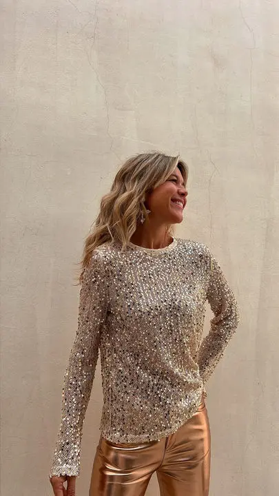 Fashion Sequins O-neck Women's T-shirt Casual Shiny Long Sleeve Pullover 2025 Spring Summer Solid Loose Tee Streetwear Tops
Fashion Sequins O-neck Women's T-shirt Casual Shiny Long Sleeve Pullover 2025 Spring Summer Solid Loose Tee Streetwear Tops